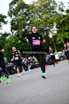 Runner Photo 4117218