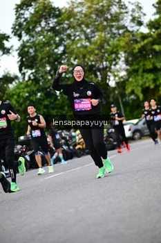 Runner Photo 4117227