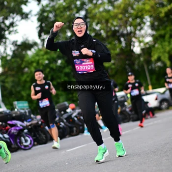 Runner Photo 4117235