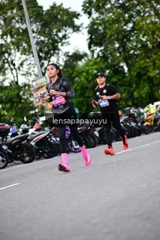 Runner Photo 4117249