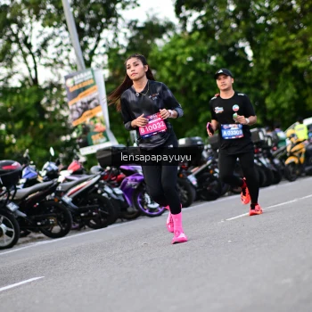 Runner Photo 4117250