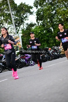 Runner Photo 4117260