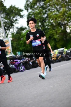 Runner Photo 4117279