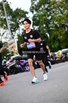 Runner Photo 4117294