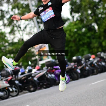 Runner Photo 4117336