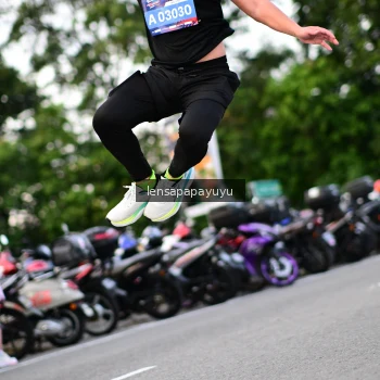 Runner Photo 4117344