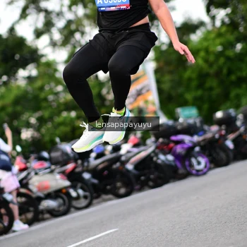 Runner Photo 4117345