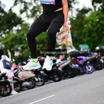 Runner Photo 4117350