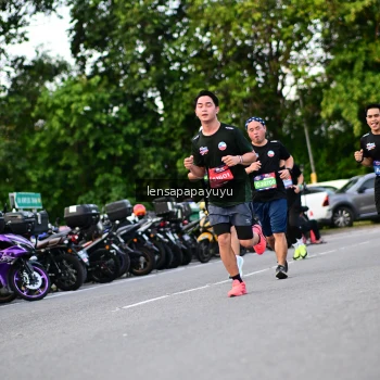 Runner Photo 4117385