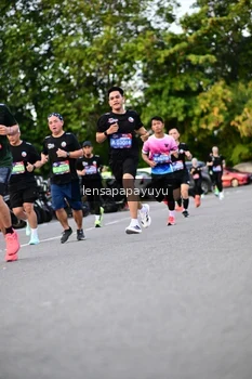 Runner Photo 4117410