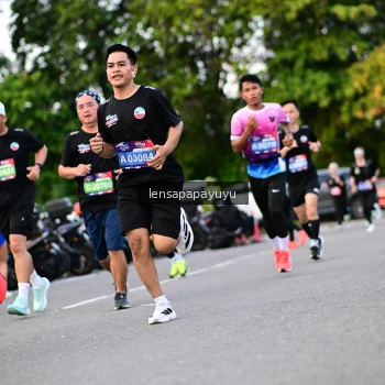 Runner Photo 4117423