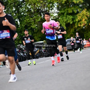 Runner Photo 4117434