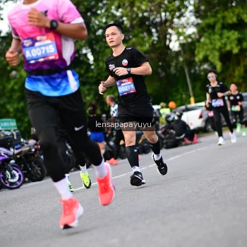 Runner Photo 4117467