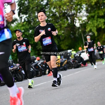 Runner Photo 4117481