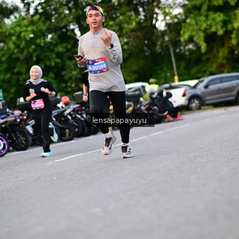 Runner Photo 4117520
