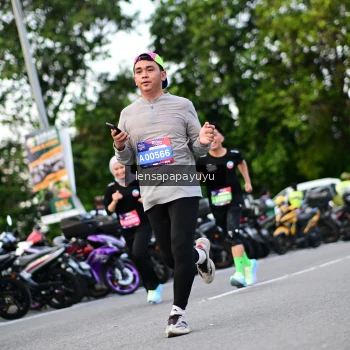 Runner Photo 4117526