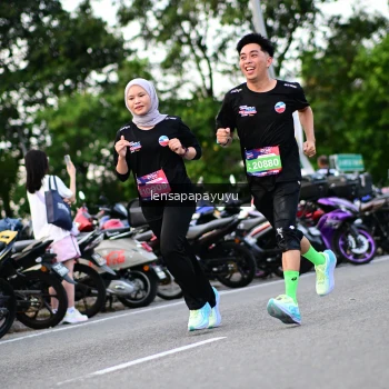 Runner Photo 4117569