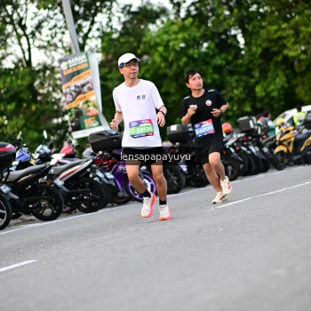 Runner Photo 4117584