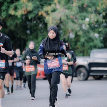 Runner Photo 4118352