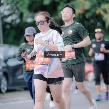 Runner Photo 4118367