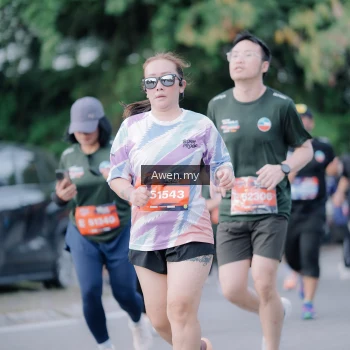 Runner Photo 4118374