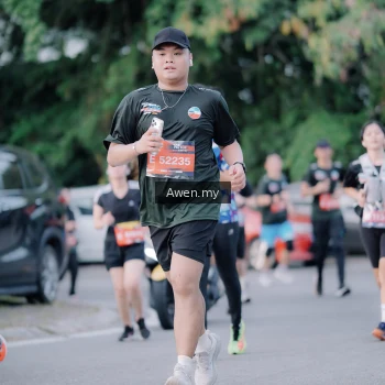 Runner Photo 4118392