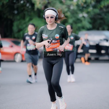 Runner Photo 4118429