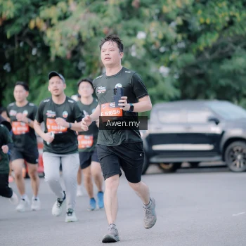 Runner Photo 4118432