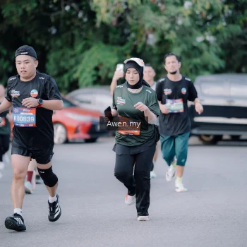 Runner Photo 4118442