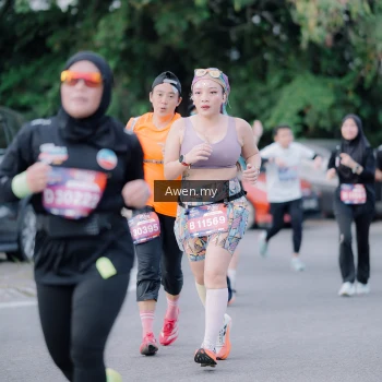 Runner Photo 4118479