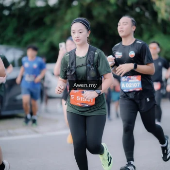 Runner Photo 4118498