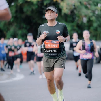 Runner Photo 4118513