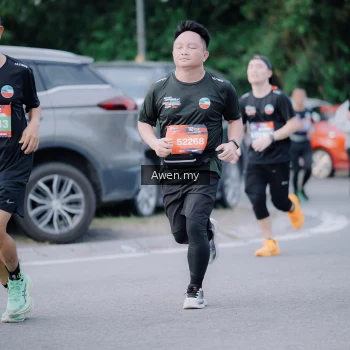 Runner Photo 4118554