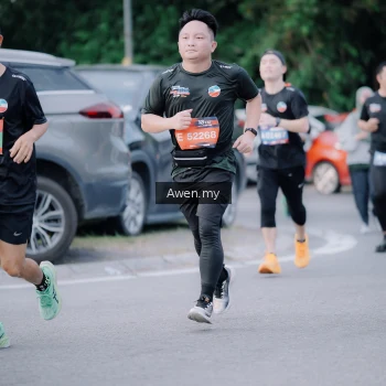 Runner Photo 4118556
