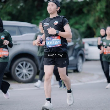 Runner Photo 4118563