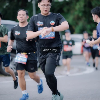 Runner Photo 4118581
