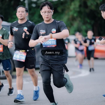 Runner Photo 4118583