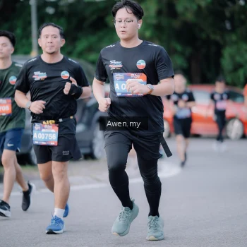 Runner Photo 4118584