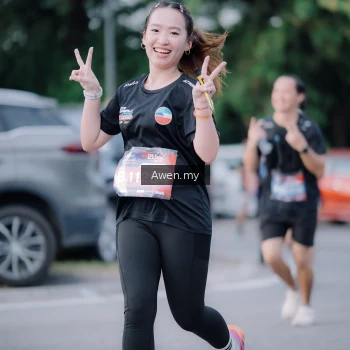 Runner Photo 4118600