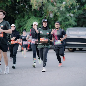 Runner Photo 4118604