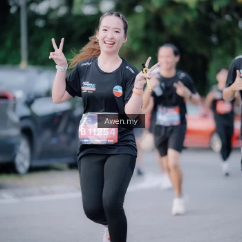 Runner Photo 4118606