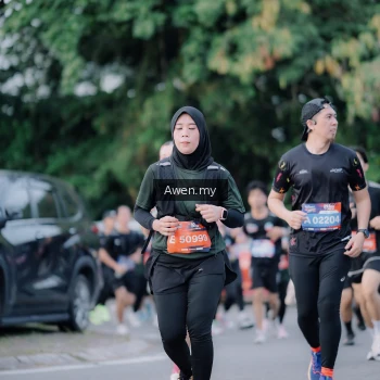 Runner Photo 4118614