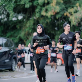 Runner Photo 4118615