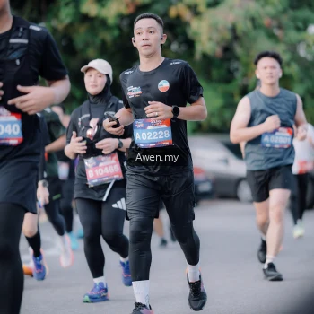 Runner Photo 4118629