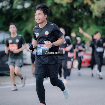 Runner Photo 4118642