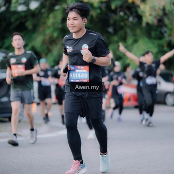 Runner Photo 4118643