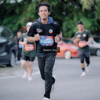 Runner Photo 4118656