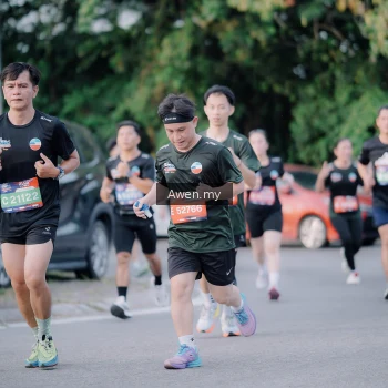 Runner Photo 4118682