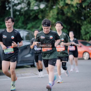 Runner Photo 4118686