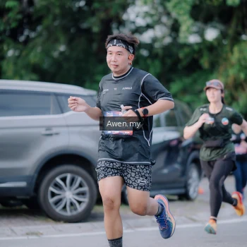 Runner Photo 4118705